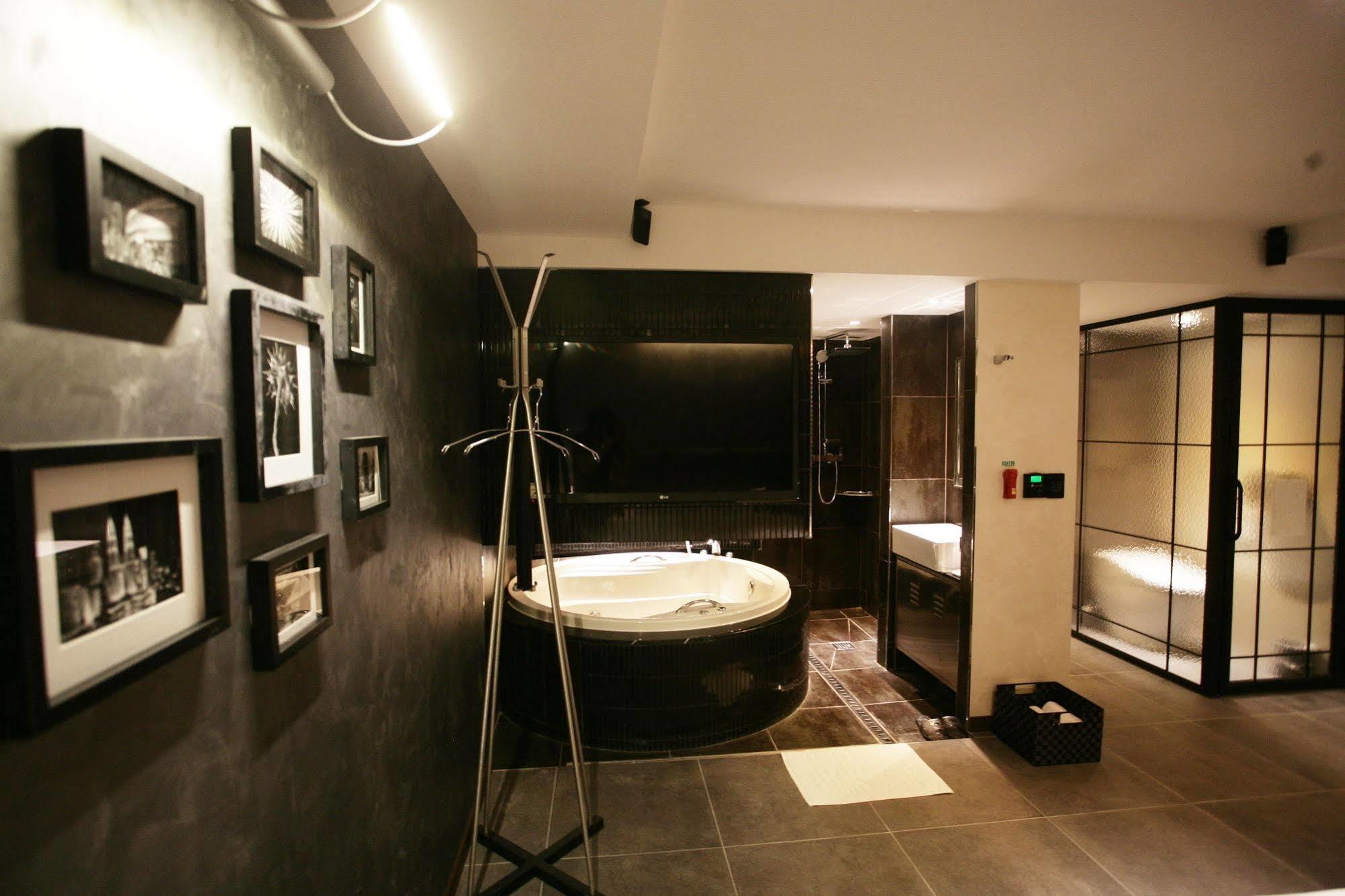 Hotel Voll 서울특별시 외부 사진